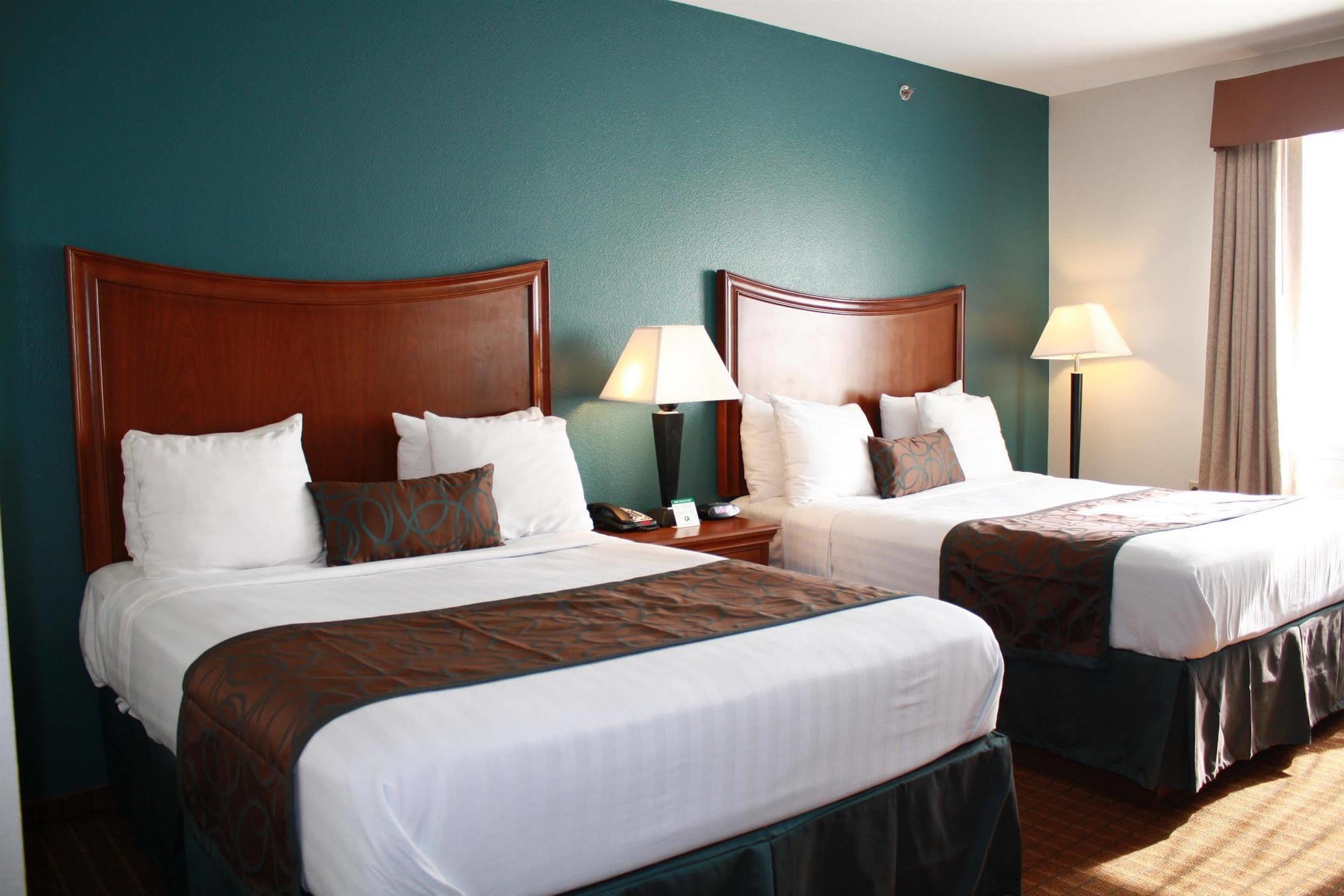 Comfort & Hotel 2*