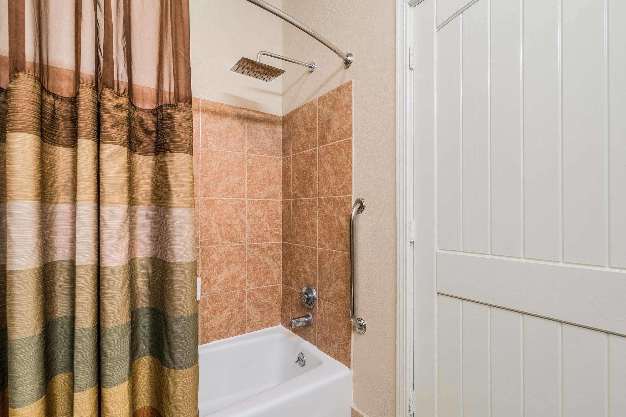 Comfort & Hotel Wylie